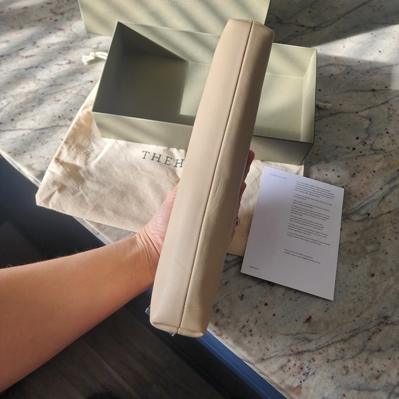 The Horse Wes Clutch - Leather - Picture 5 of 9